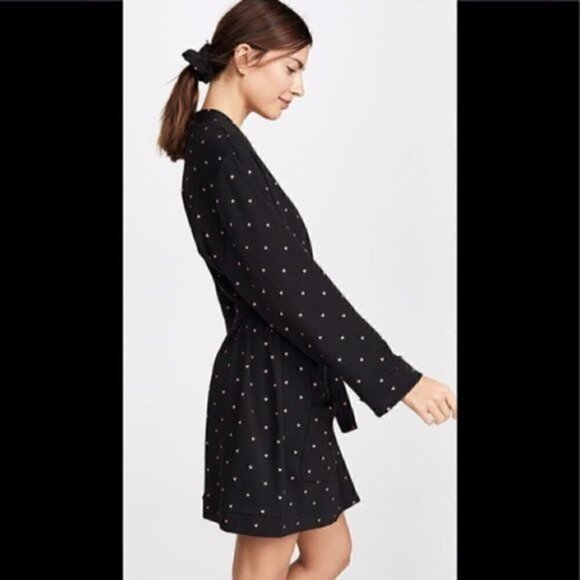 Revolve Plush Robe M NWT Scrunchie Set Heart Loungewear Sleep Bachelorette Vaca - Picture 11 of 15